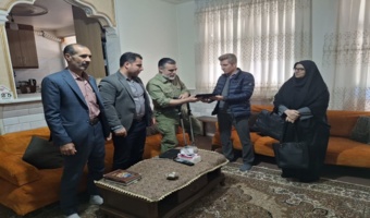 دیدار با خانواده جانباز ۷۰ درصد جنگ تحمیلی در ساوه
