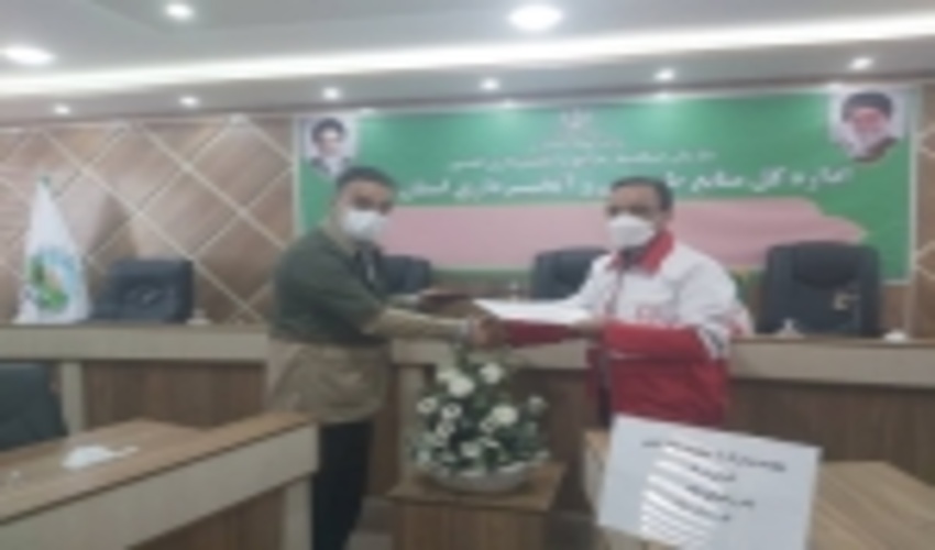 امضای تفاهم نامه همکاری اداره کل منابع طبیعی و آبخیزداری با جمعیت هلال احمر استان مرکزی 