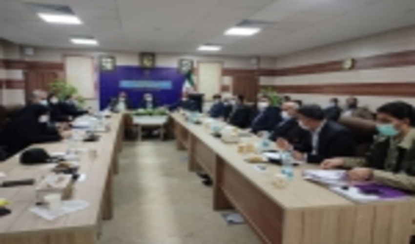 واگذاری عرصه مورد نیاز طرح هادی روستای بهارستان با حضور استاندار و مدیرکل منابع طبیعی و آبخیزداری استان مرکزی مورد بررسی قرار گرفت