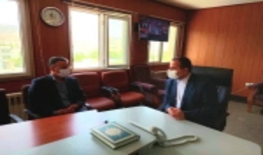 مدیرکل منابع طبیعی و آبخیزداری استان مرکزی با فرماندار شهرستان تفرش دیدار کرد.