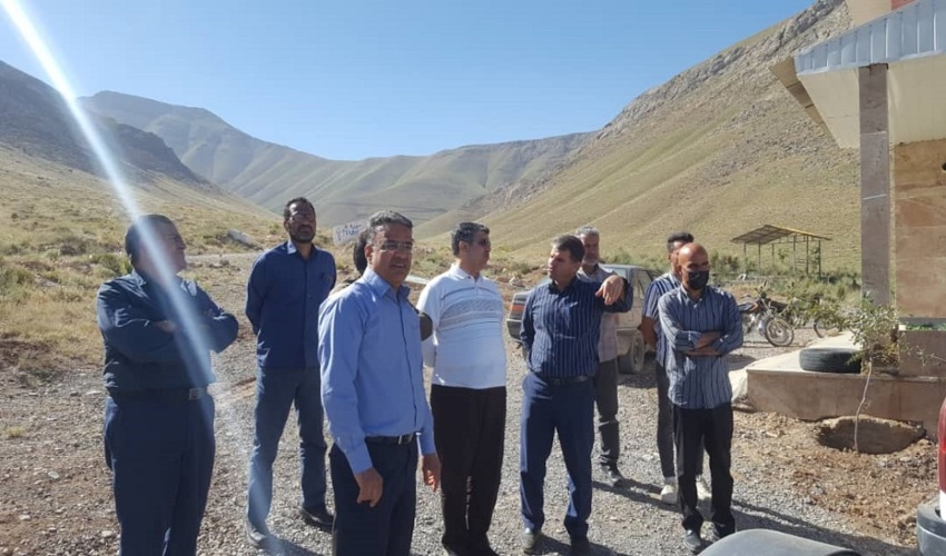 نماینده مردم اراک، کمیجان و خنداب در مجلس شورای اسلامی از طرح جنگل کاری 2 هزار هکتاری چپقلی اراک بازدید کرد.