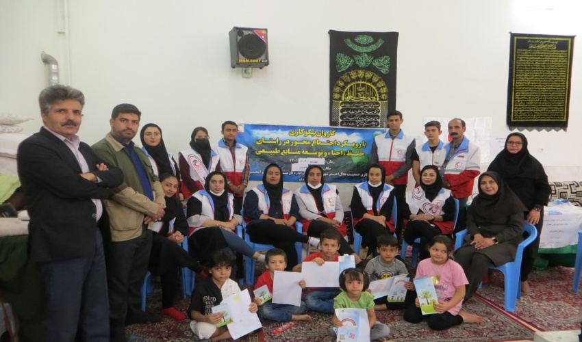 طرح کاروان نیکوکاری با رویکرد حفظ و احیای منابع طبیعی در محلات برگزار شد.