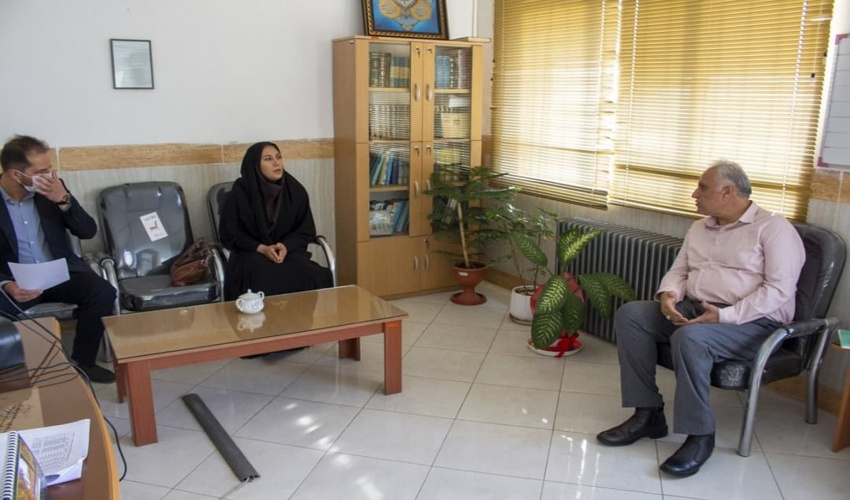 نشست تشکیل مدرسه نمادین همیار طبیعت در شهرستان محلات برگزار شد.