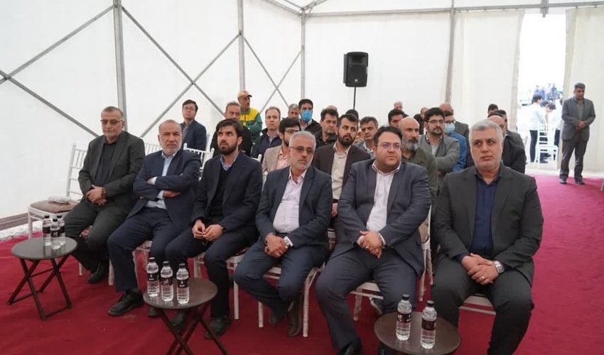 کاشت درخت یک تکلیف انسانی و مسئولیت اجتماعی است