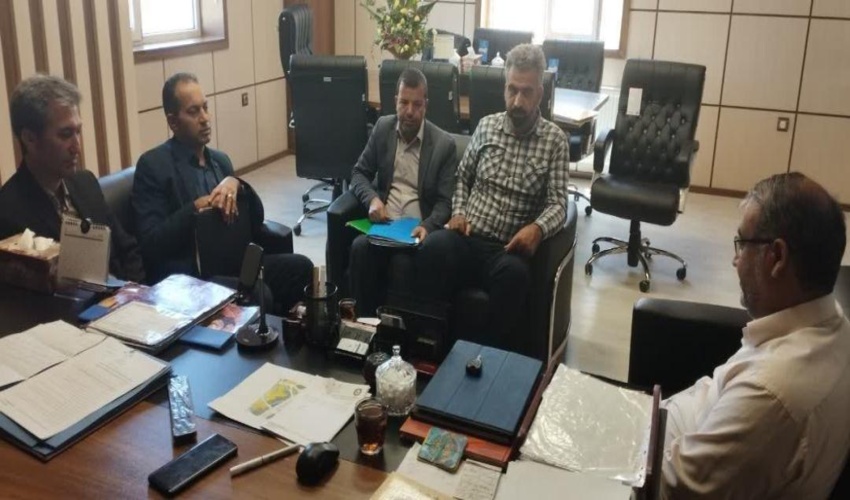 برگزاری نشست واگذاری پارک میرزا حسن آشتیانی 