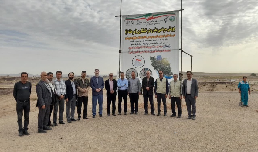 آغاز کاشت سه میلیون و ۵۰۰ هزار اصله درخت در ساوه