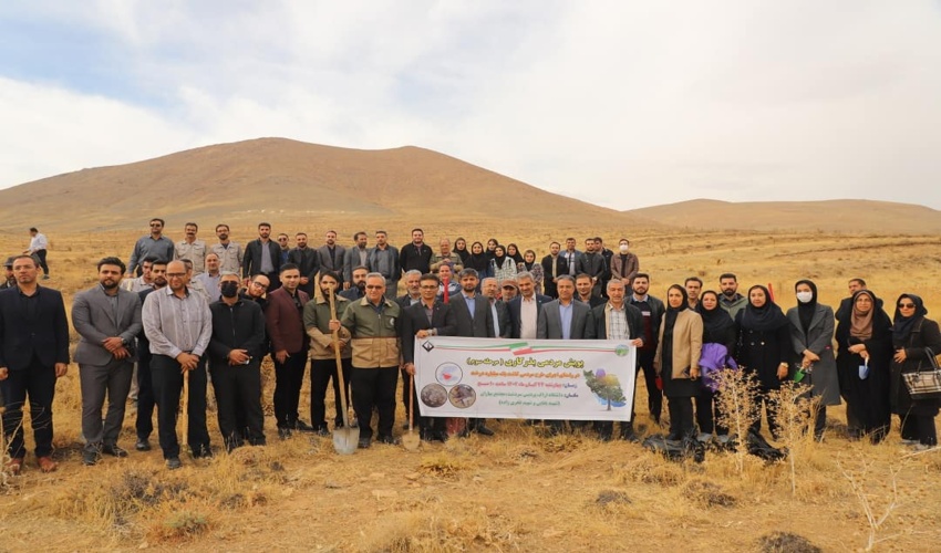 سومین پویش بذرکاری در دانشگاه اراک برگزار شد