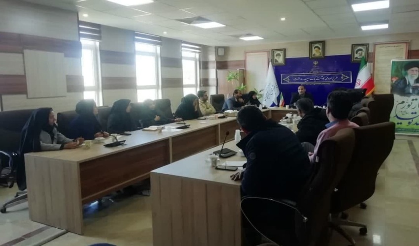 برگزاری نشست هماهنگی کاشت نهال در شهرستان آشتیان 