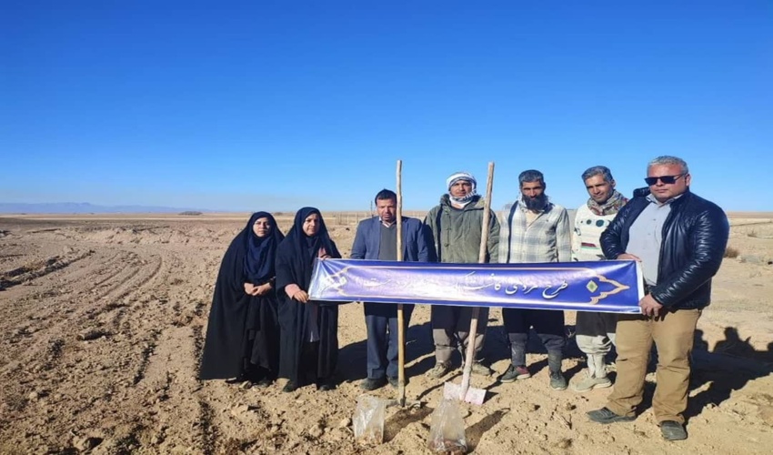 برگزاری پویش بذر کاری در روستای فیض آباد شهرستان آشتیان