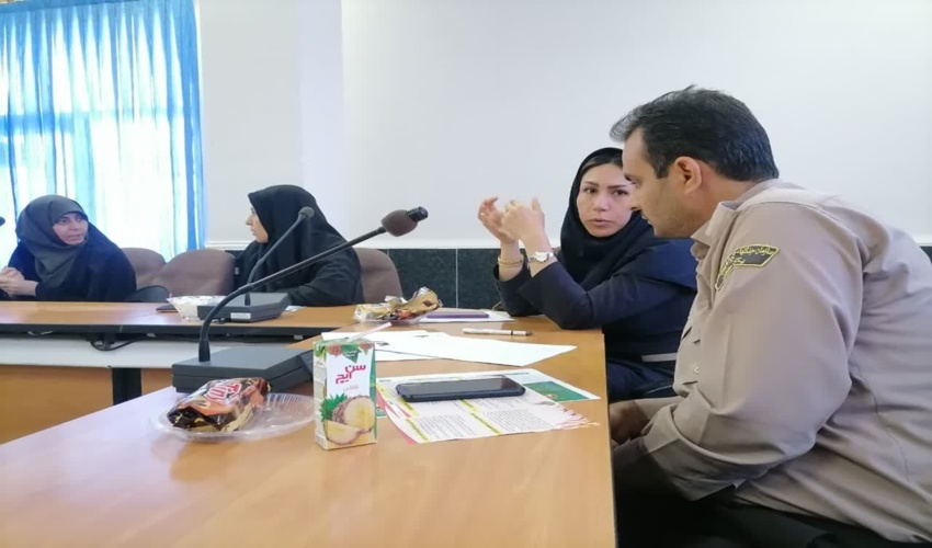 برگزاری جلسه پیشگیری و هماهنگی اطفای حریق مراتع در بخش قره کهریز شهرستان شازند