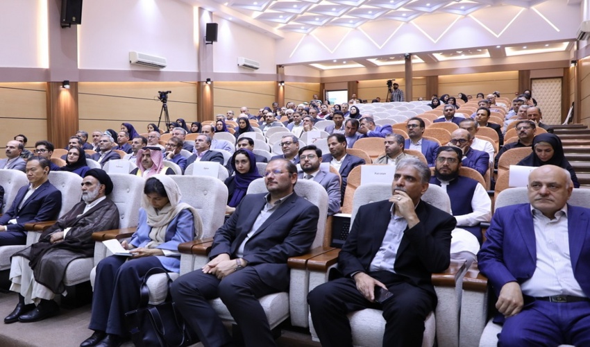 دکتر نوبخت: 1.4 میلیون هکتار عملیات مقابله با بیابانزایی در سال های بعد از انقلاب انجام شده است