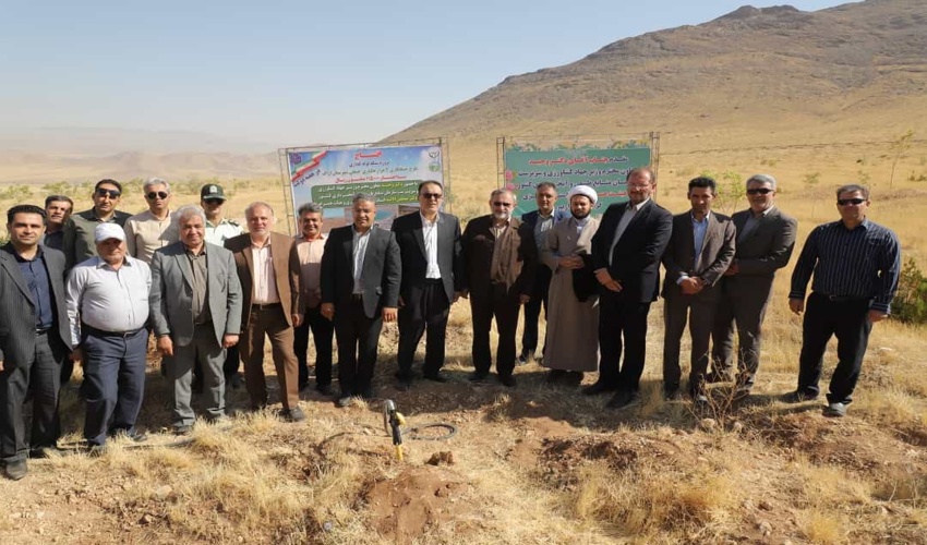 گزارش تصویری مراسم افتتاحیه پروژه های منابع طبیعی استان مرکزی در هفته دولت 