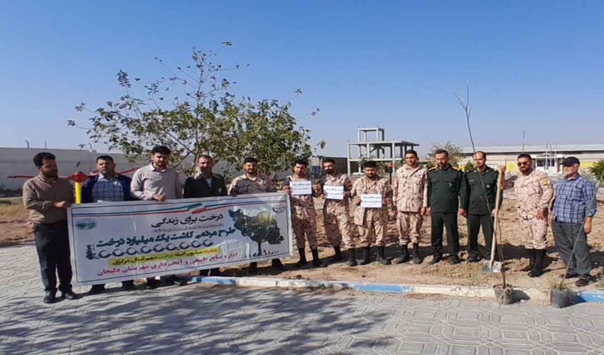 برگزاری پویش مدافعان وطن در دلیجان 