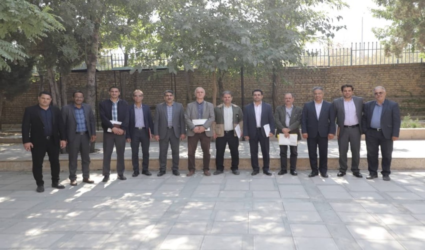 بازدید گروه نظارت و ارزشیابی سازمان منابع طبیعی از پروژه استحصال آب باران منابع طبیعی مرکزی 