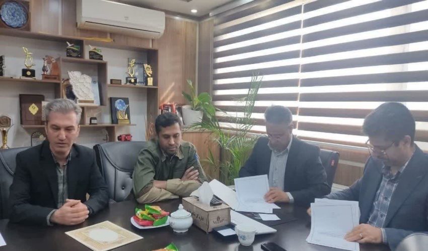 امضای توافق نامه واگذاری تصدی های مربوط به امور نقشه برداری و برداشت اطلاعات مکانی و توصیفی