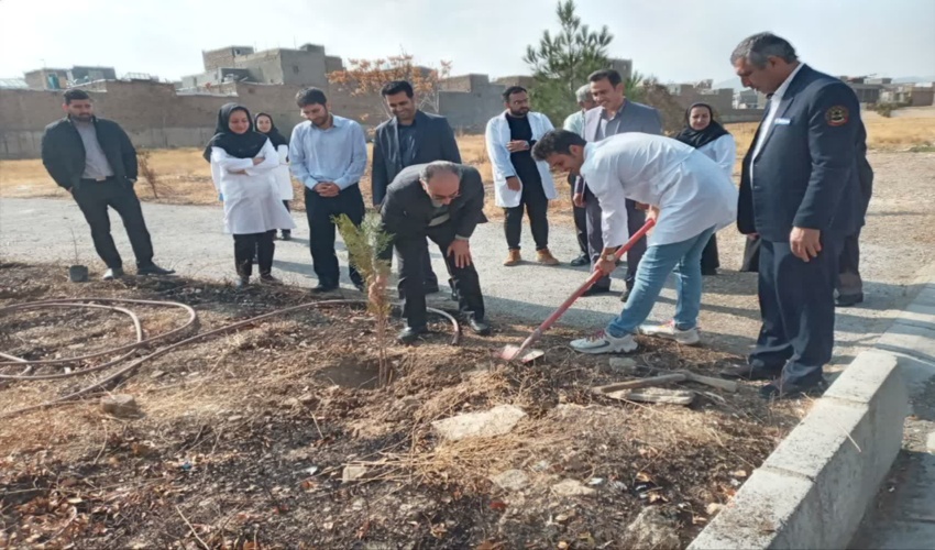 برگزاری پویش مدافعان سلامت در اراک