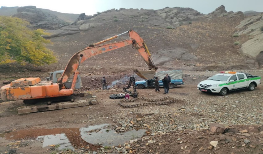 بازدید از عملیات آبخیزداری روستای خانک تفرش