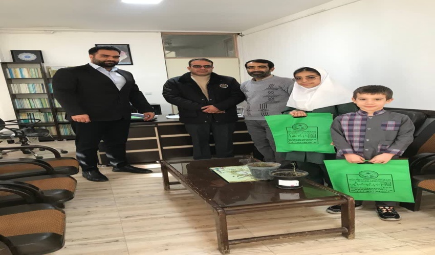 قدردانی از همیاران طبیعت در شازند