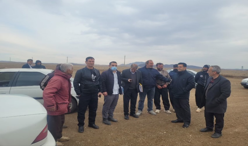 بازدید معاون فنی اداره کل منابع طبیعی از مراتع زرندیه 