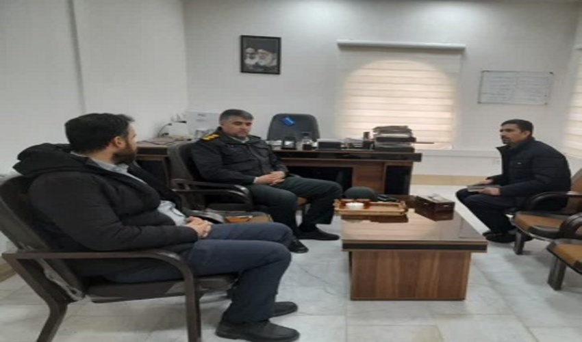 نشست هم‌اندیشی رئیس و کارکنان منابع طبیعی با فرمانده انتظامی فراهان