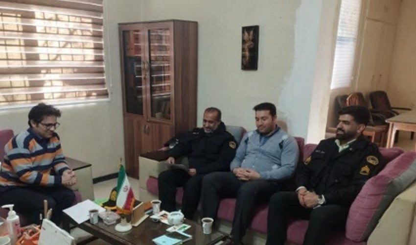 نشست رئیس منابع طبیعی با فرمانده نیروی انتظامی خنداب
