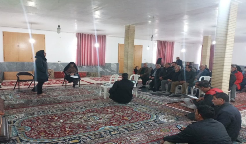 برگزاری دوره آموزشی جنگلکاری و توسعه فضای سبز در اراک