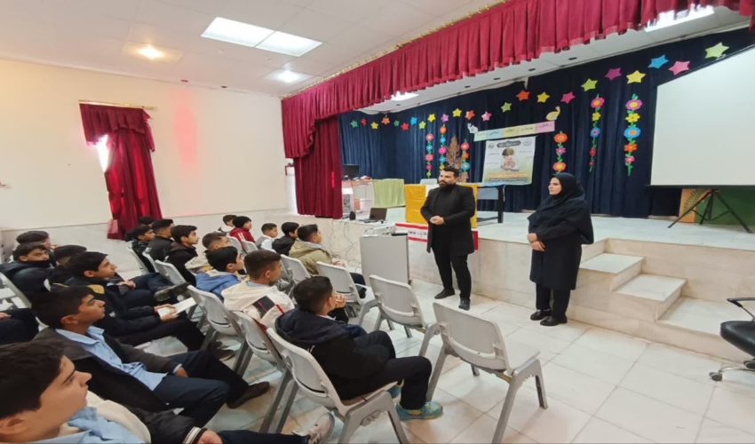 برگزاری دوره آموزشی کاشت درخت در رباط مراد خمین