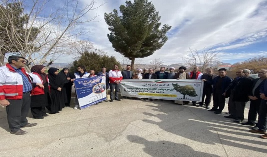 برگزاری پویش نهال کاری به مناسبت ایام الله دهه فجر در محلات