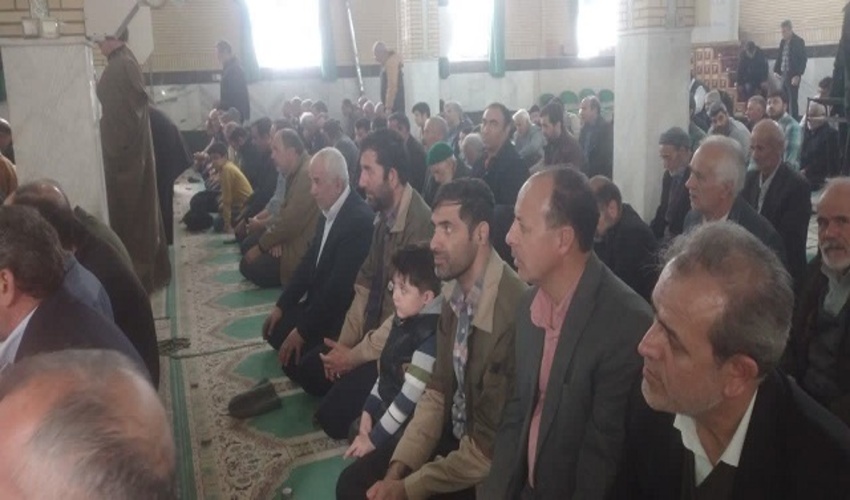 برگزاری میز خدمت منابع طبیعی و آبخیزداری در مصلی مامونیه